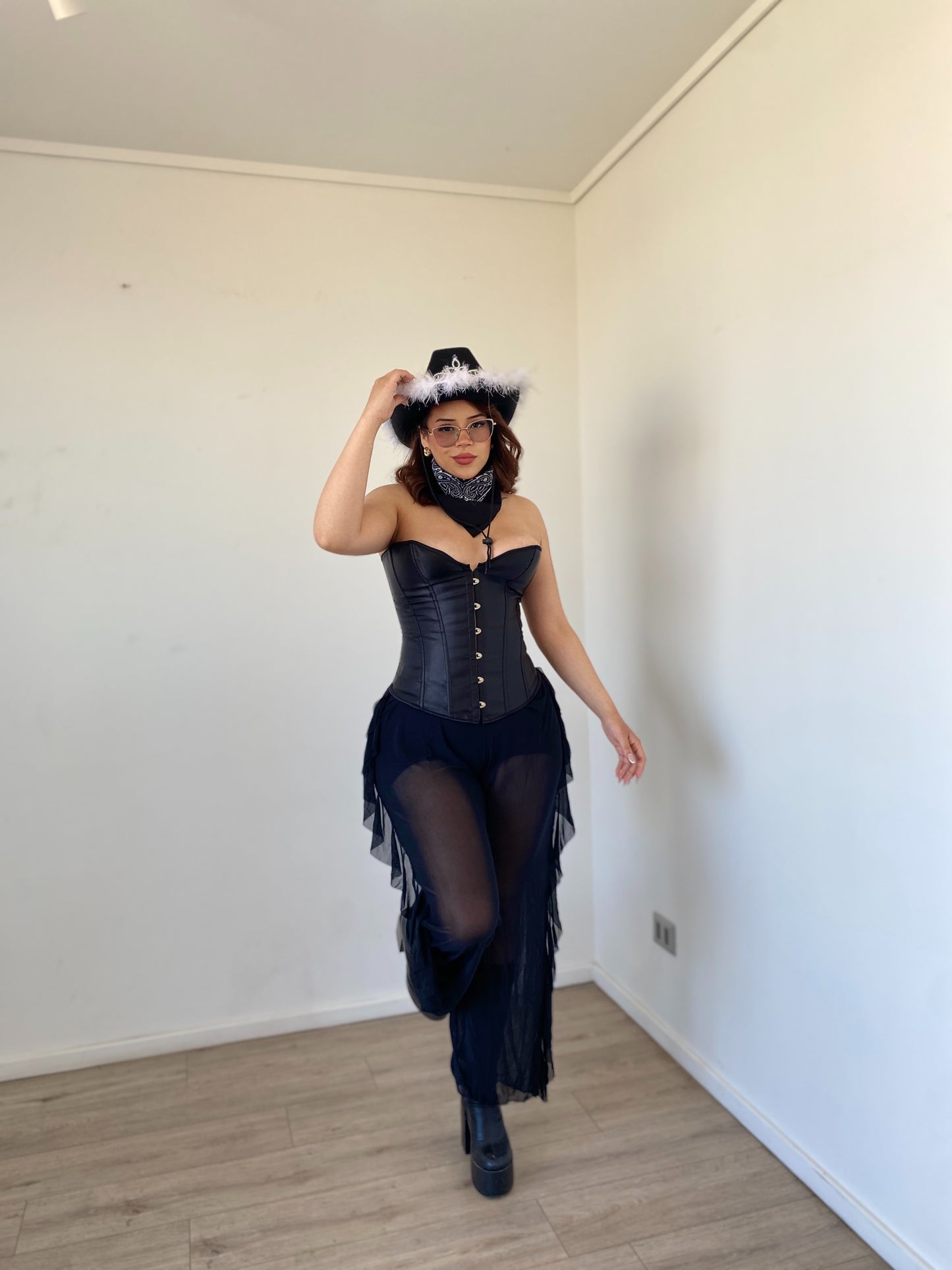 DIFRAZ VAQUERITA BLACK