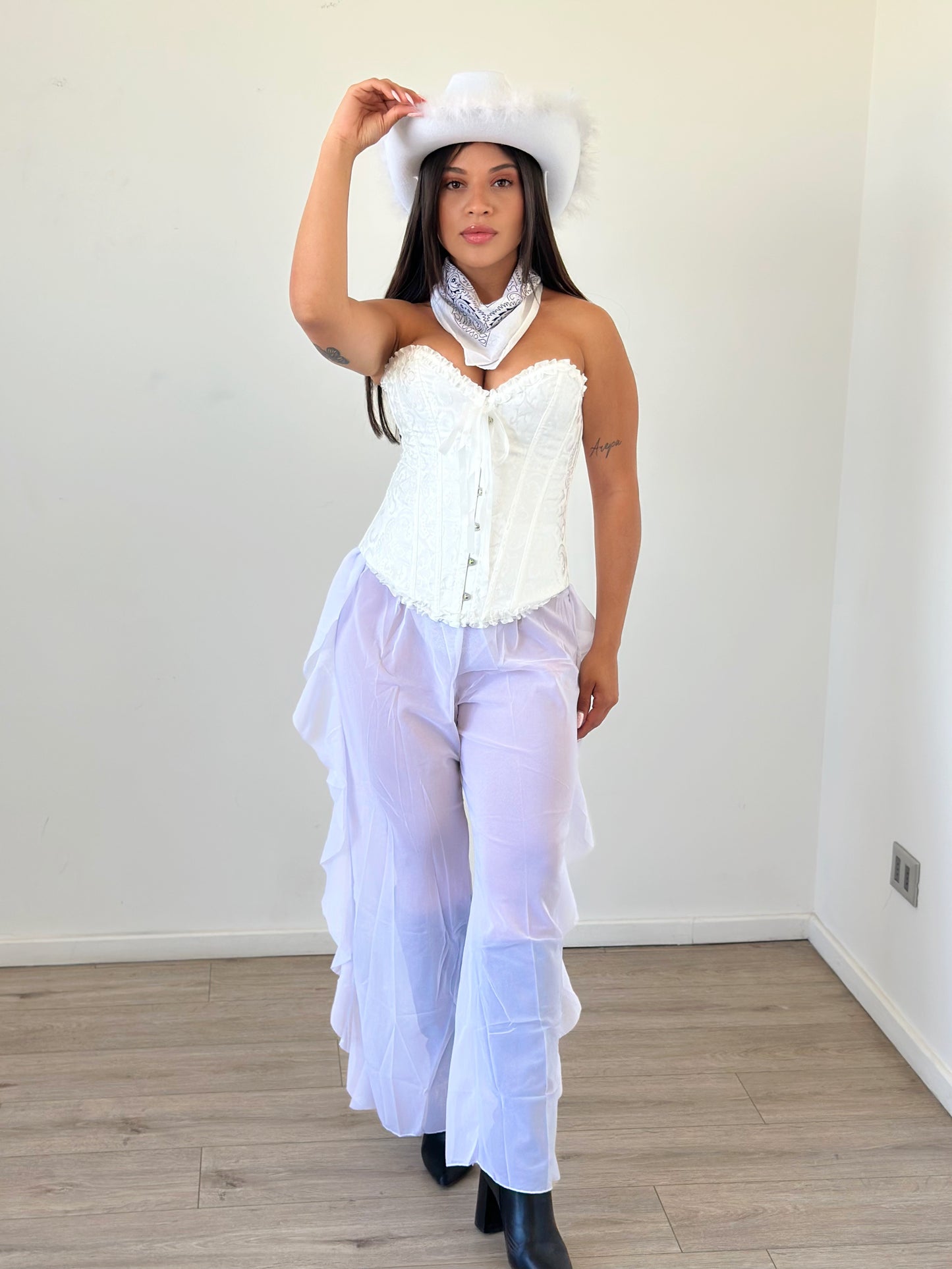 DIFRAZ VAQUERITA WHITE