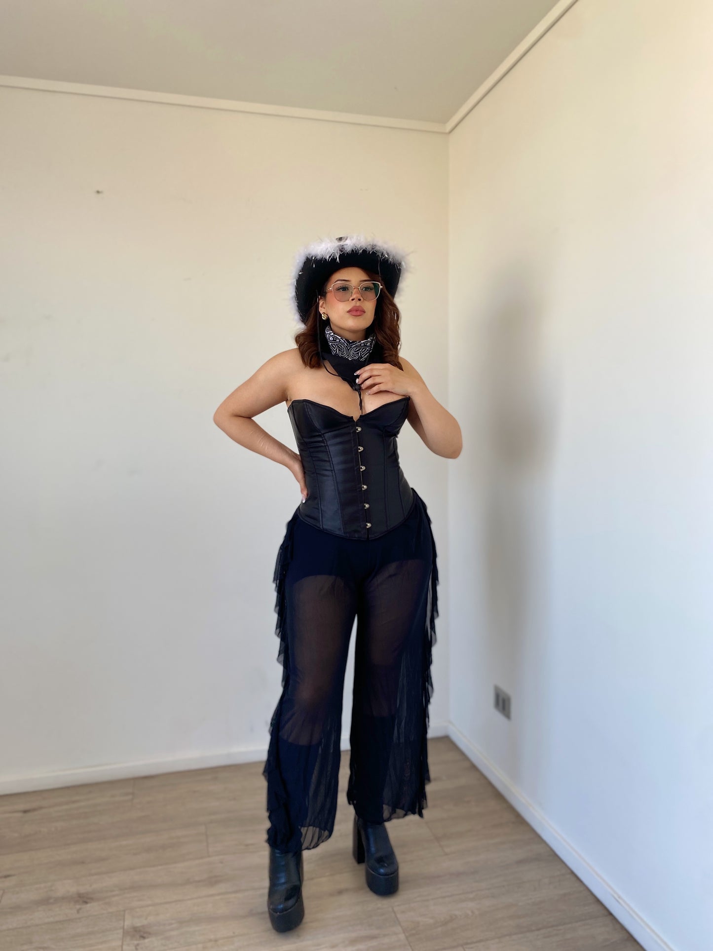 DIFRAZ VAQUERITA BLACK