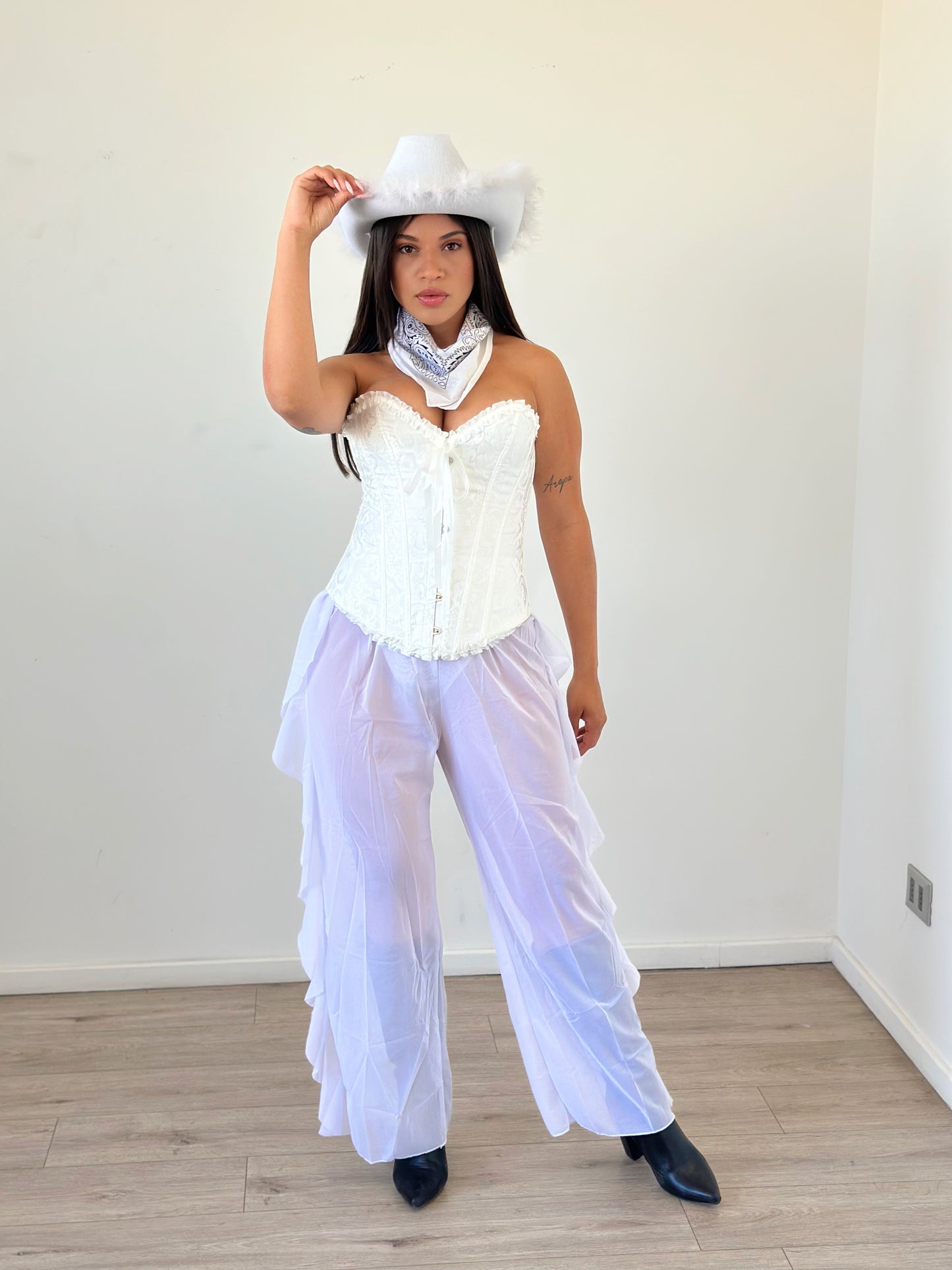 DIFRAZ VAQUERITA WHITE